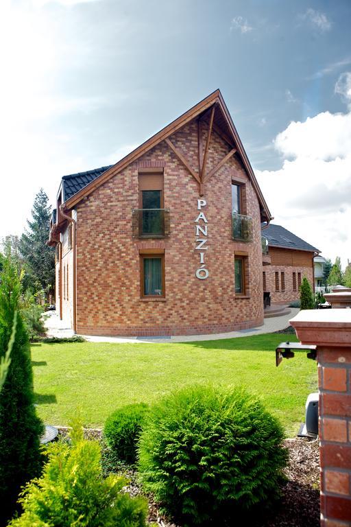 Guest house Airport Wellness Panzio Hajduszoboszlo