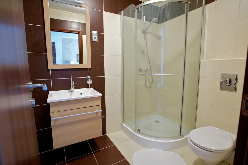 Airport Wellness Panzio Guest house Hajduszoboszlo